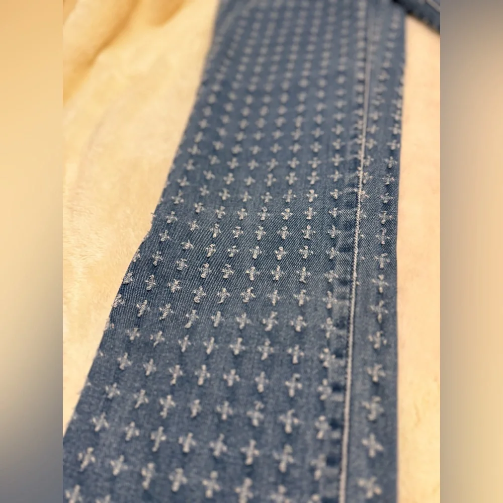 PacSun Medium Blue Distressed Dad Jeans - 23 - Picture 8 of 9